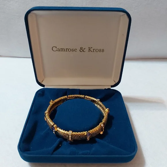 Jackie Kennedy Simulated Tanzanite Square Crystal Hinged Bracelet - Picture 4 of 7